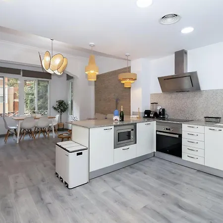 Guestready - El Cabanyal Hidden Oasis Lägenhet