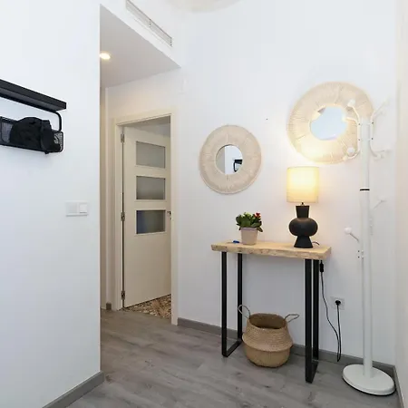 Guestready - El Cabanyal Hidden Oasis Lägenhet *